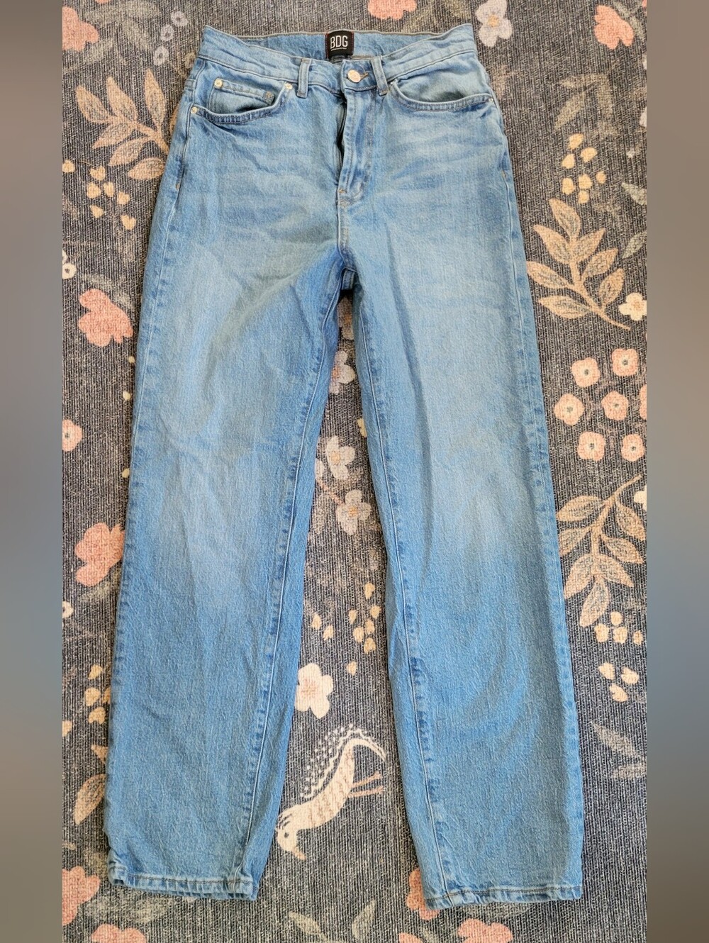 BDG Medium Straight Leg Jeans